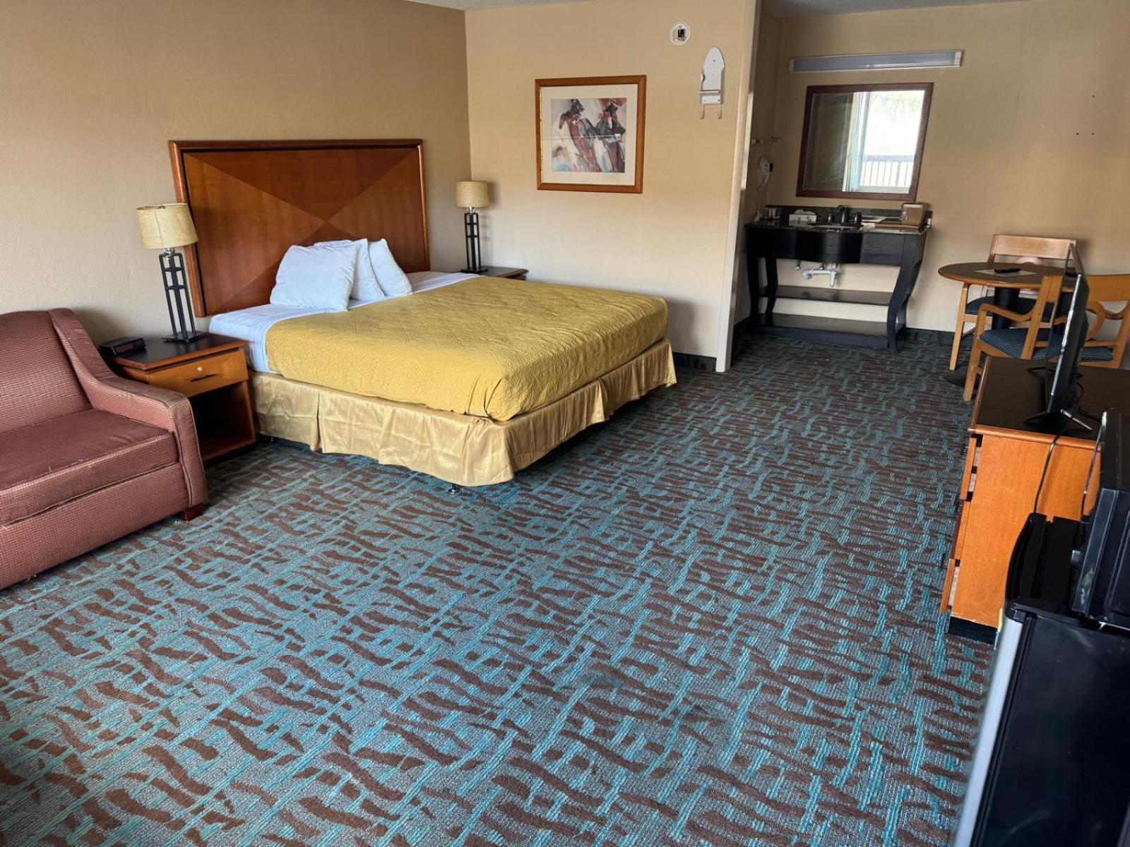 Oyo Hotel Harriman Near I-40 ภายนอก รูปภาพ